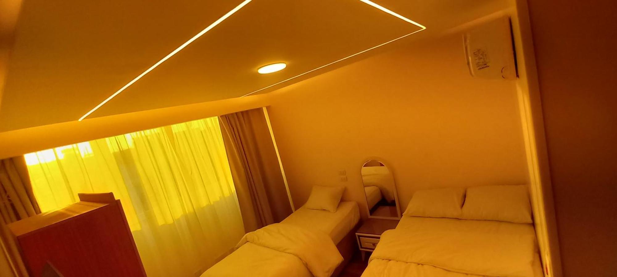 Memphis Pyramids View Hotel Nazlet el-Sisi Exterior photo